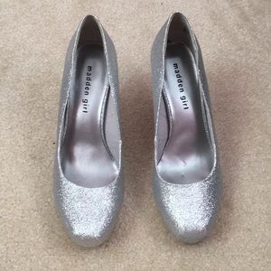 Madden Girl silver glitter Getta heel